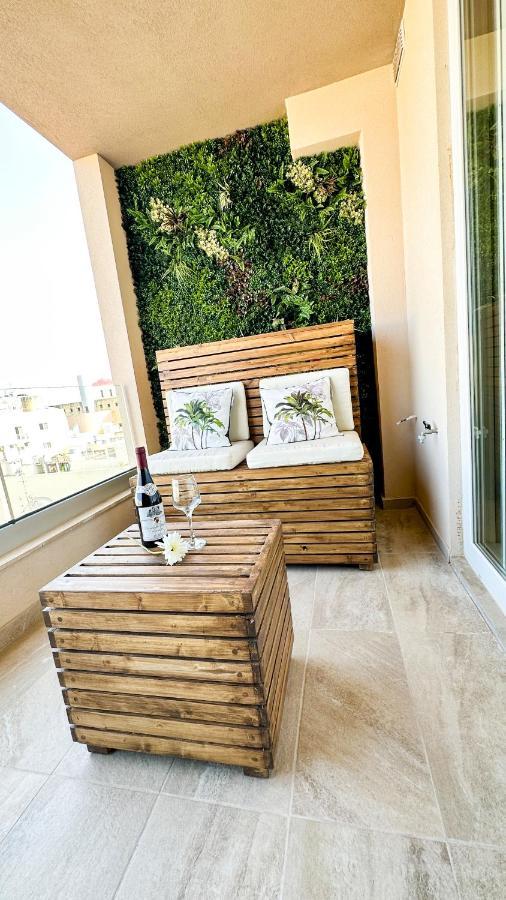 Honeycomb Designer Apartment St. Paul's Bay Exterior foto